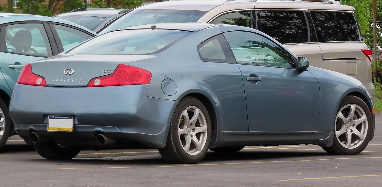 2003–2007 Infiniti G35 Coupe — representative body generation