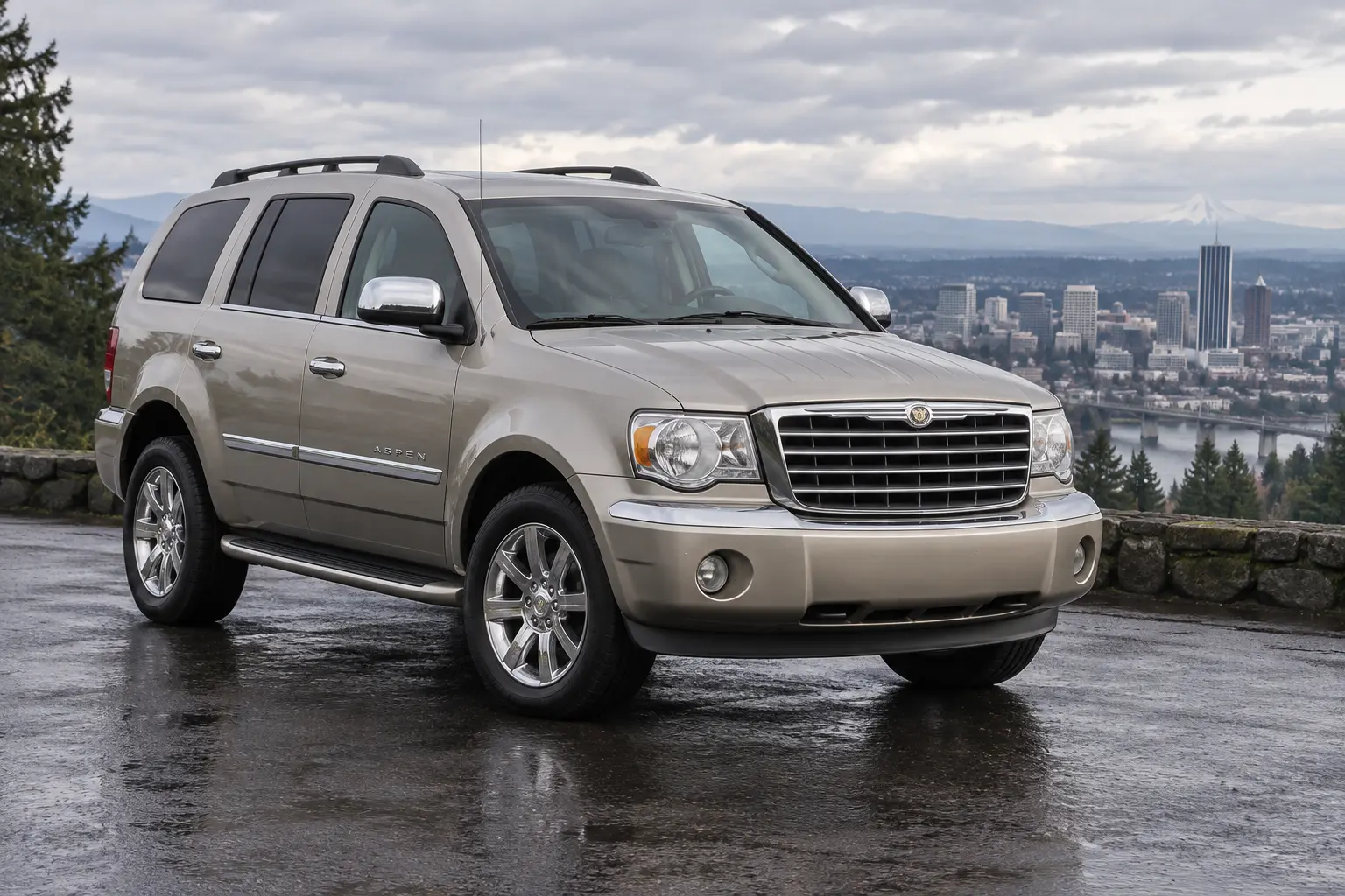 One 2007-2009 Chrysler Aspen representative of this body-style range