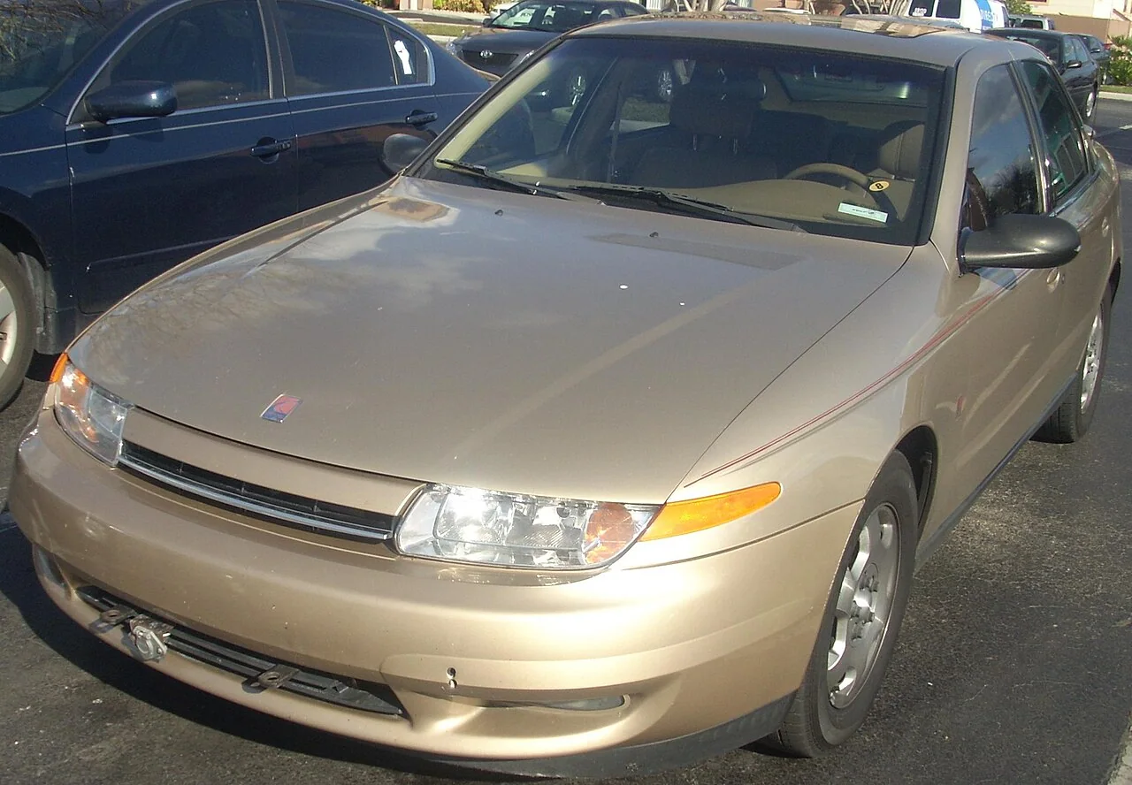 2000–2002 Saturn L-Series — representative vehicle photograph