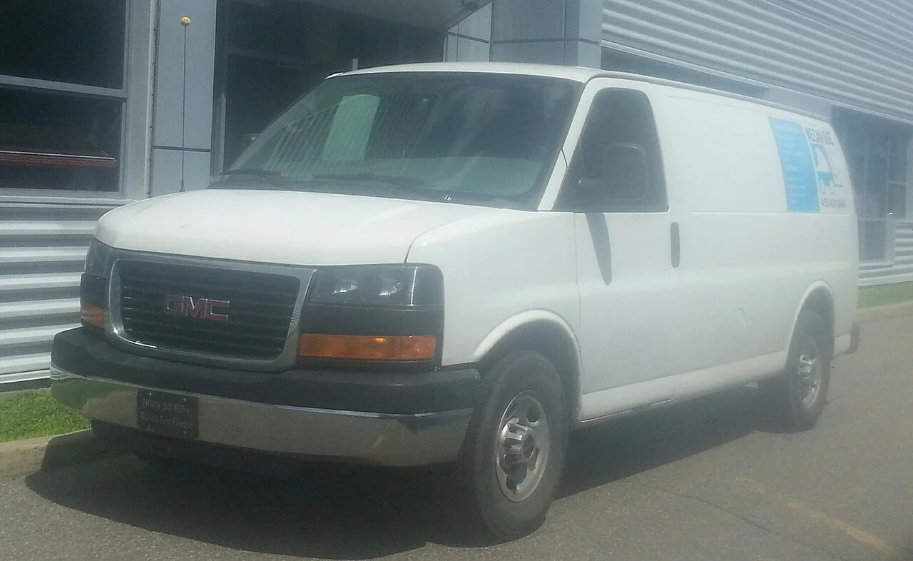 GMC Savana — representative van body