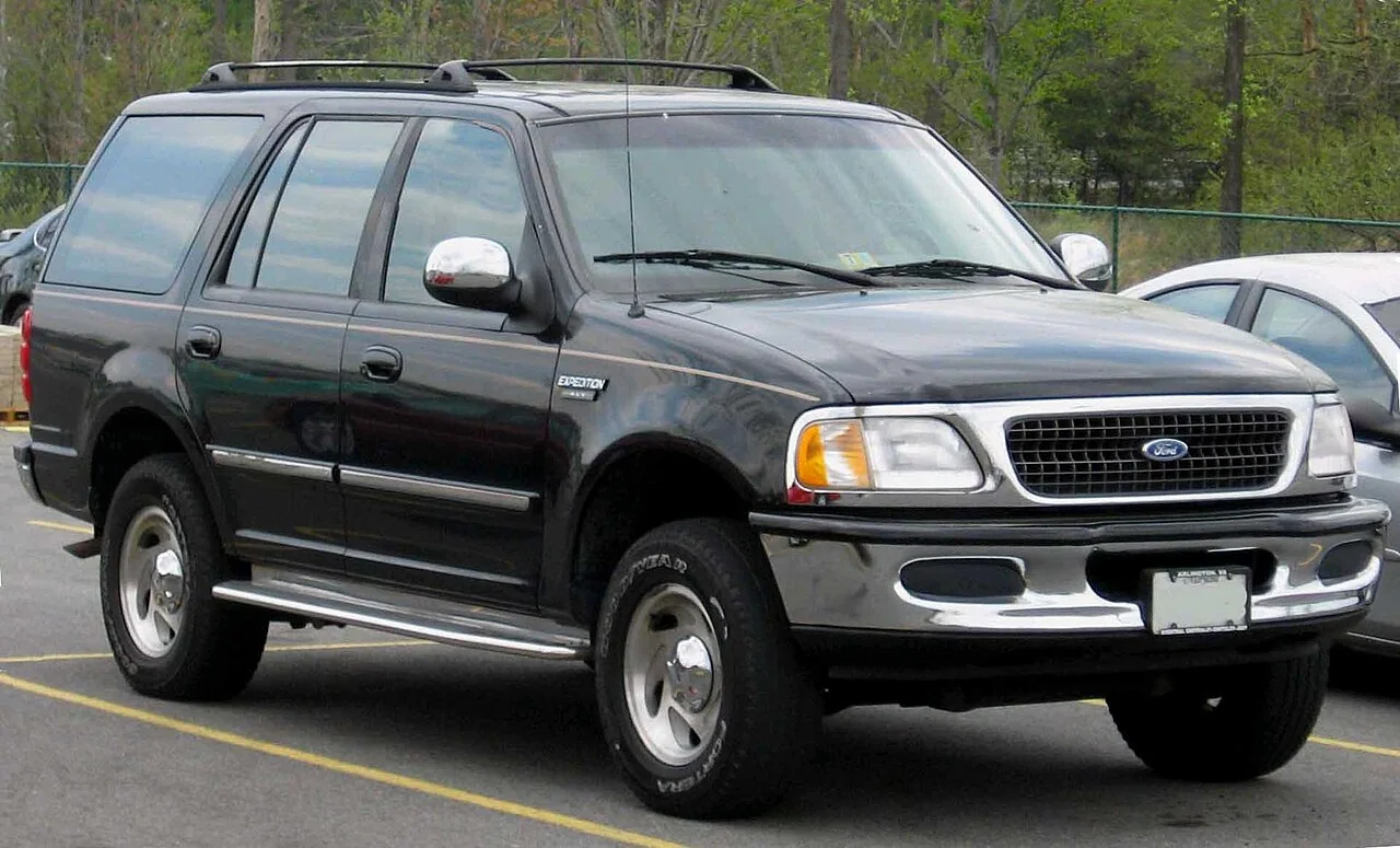 1997–1998 Ford Expedition — representative vehicle photograph