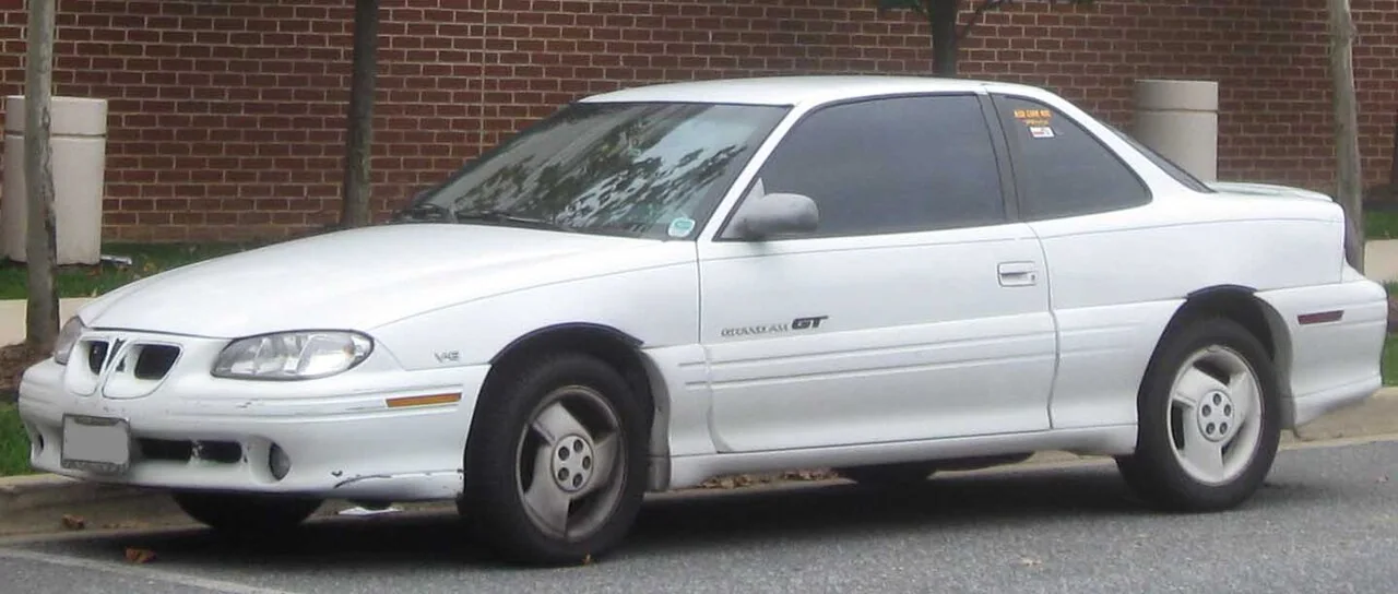 1996–1998 Pontiac Grand Am — representative vehicle photograph