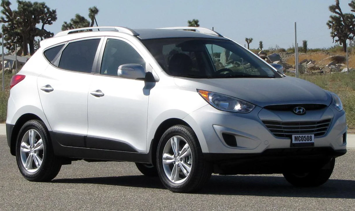 2012–2013 Hyundai Tucson — representative vehicle photo