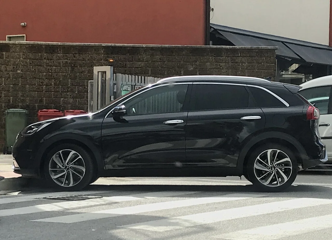 2017–2021 Kia Niro Hybrid — representative vehicle photo
