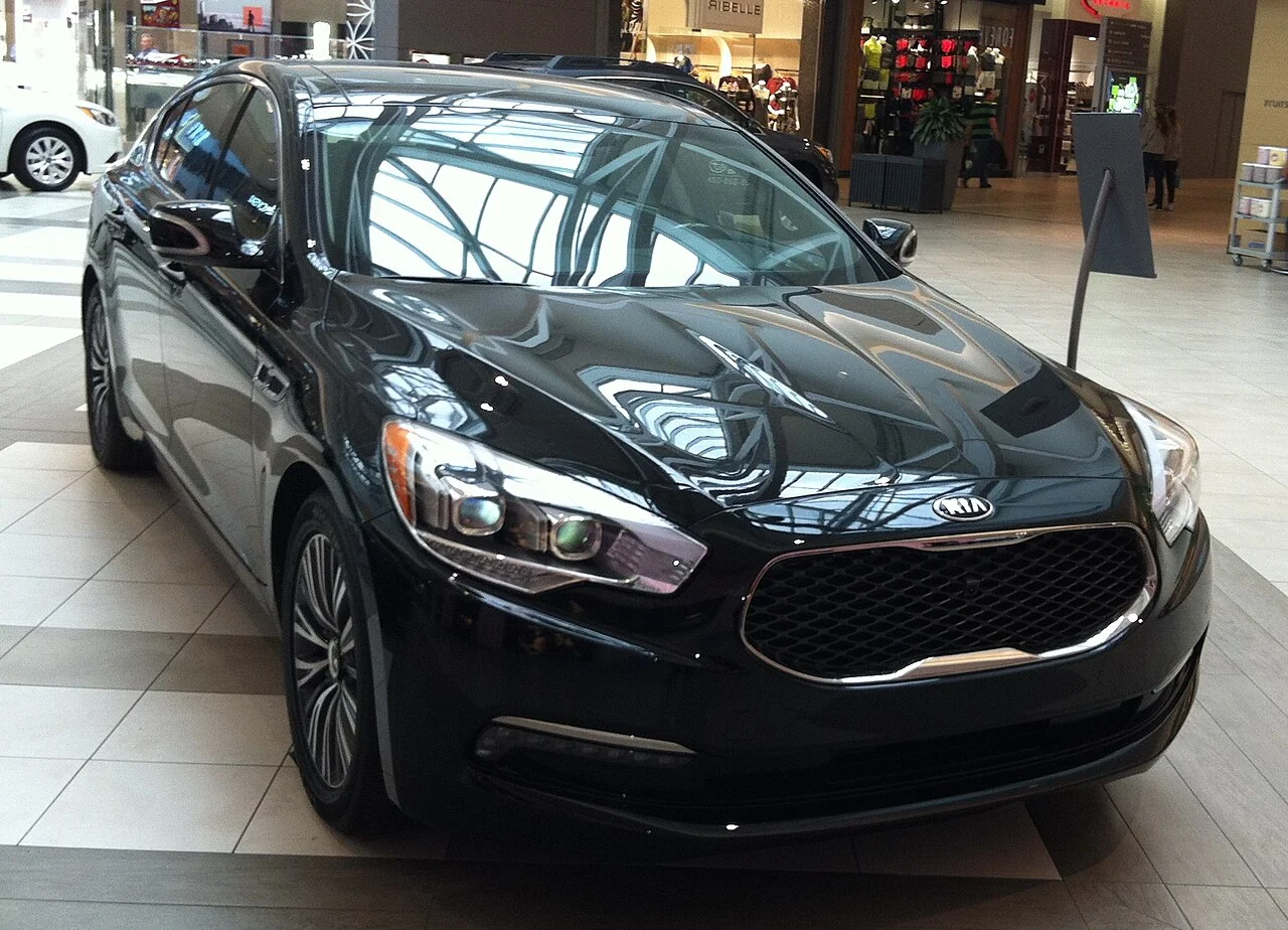 2015–2020 Kia K900 — representative vehicle photo