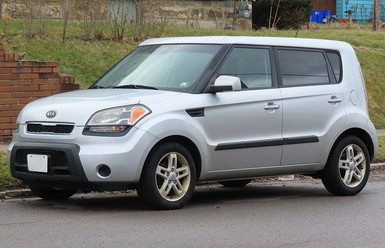 2010–2013 Kia Soul — representative vehicle photo
