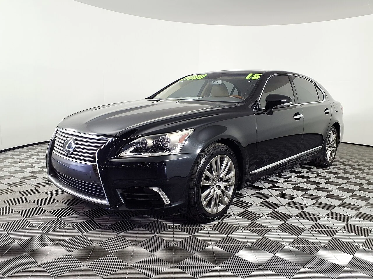 2013–2017 Lexus LS460L — representative vehicle photo