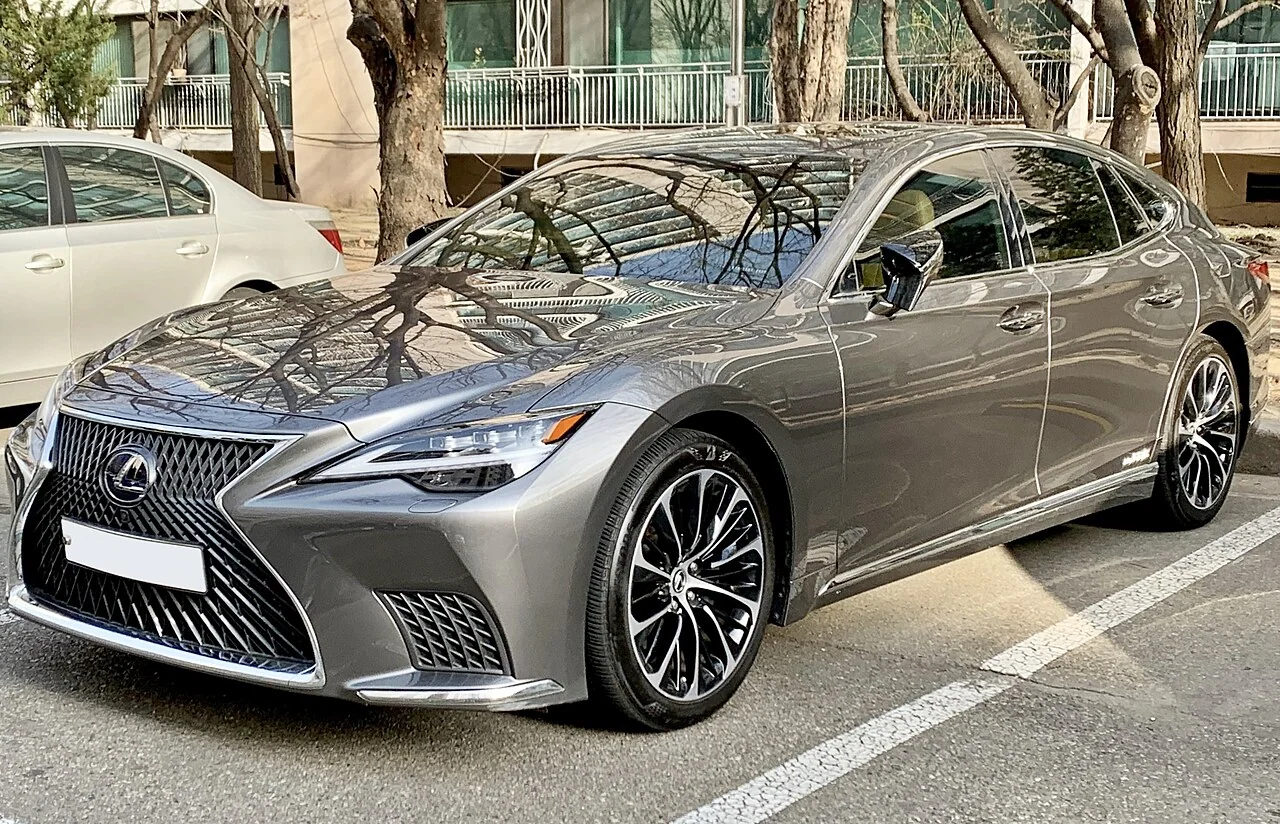 2018–2021 Lexus LS500h — representative vehicle photo